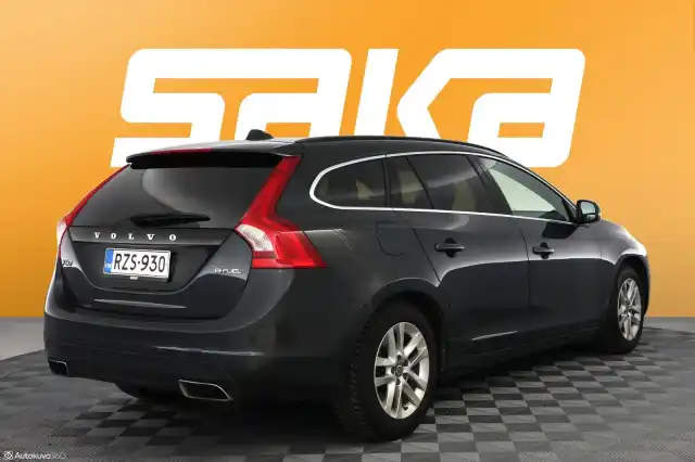 Musta Farmari, Volvo V60 – RZS-930