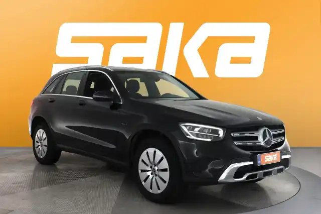 Musta Maastoauto, Mercedes-Benz GLC – SAK-00957