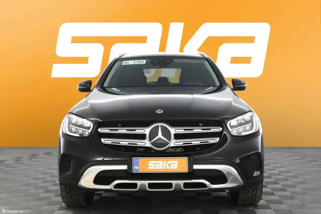 Musta Maastoauto, Mercedes-Benz GLC – SAK-00957