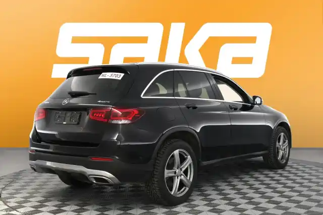 Musta Maastoauto, Mercedes-Benz GLC – SAK-00957