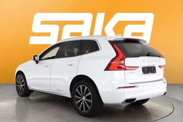 Valkoinen Maastoauto, Volvo XC60 – SAK-04896