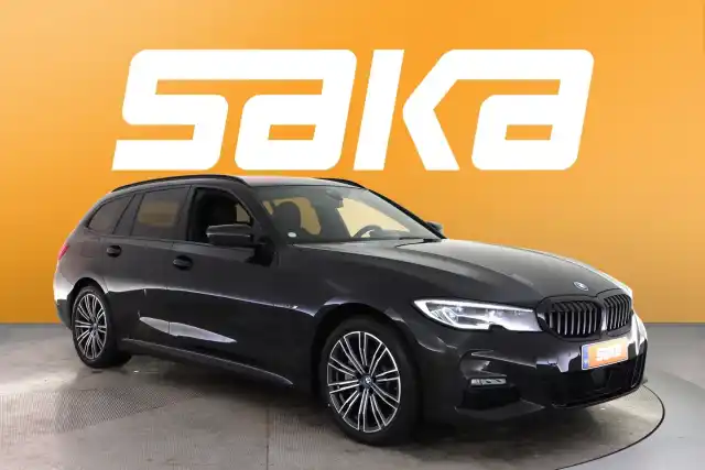  Farmari, BMW 330 – SAK-09087