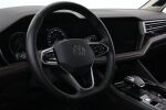 Musta Maastoauto, Volkswagen Touareg – SAK-15289, kuva 12