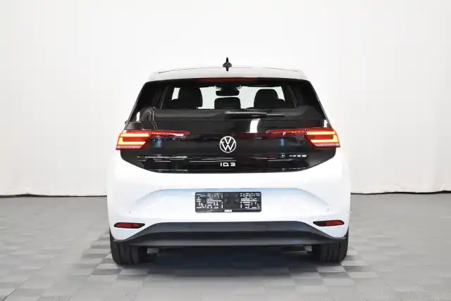 Valkoinen Viistoperä, Volkswagen ID.3 – SAK-23330