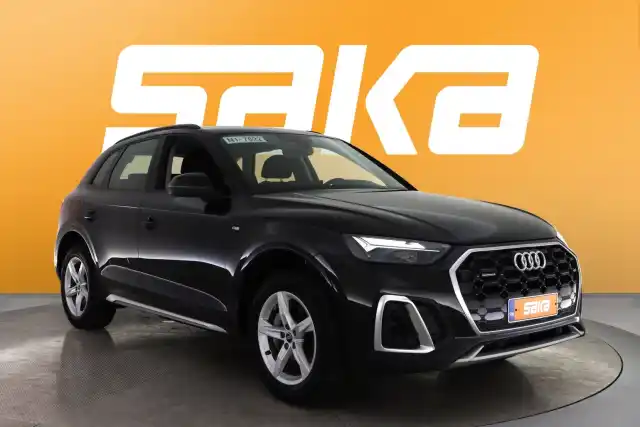 Musta Maastoauto, Audi Q5 – SAK-24947