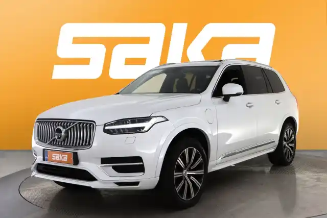 Valkoinen Maastoauto, Volvo XC90 – SAK-31272