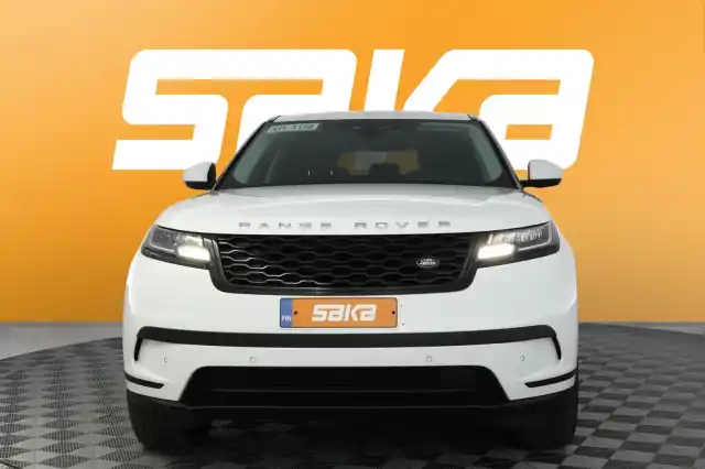 Valkoinen Maastoauto, Land Rover Range Rover Velar – SAK-32414