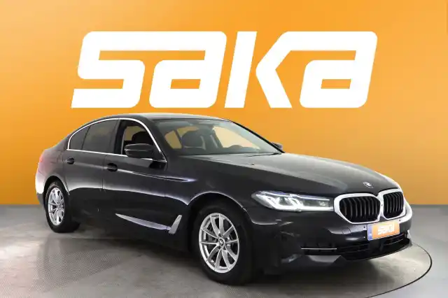 Musta Sedan, BMW 545 – SAK-45114