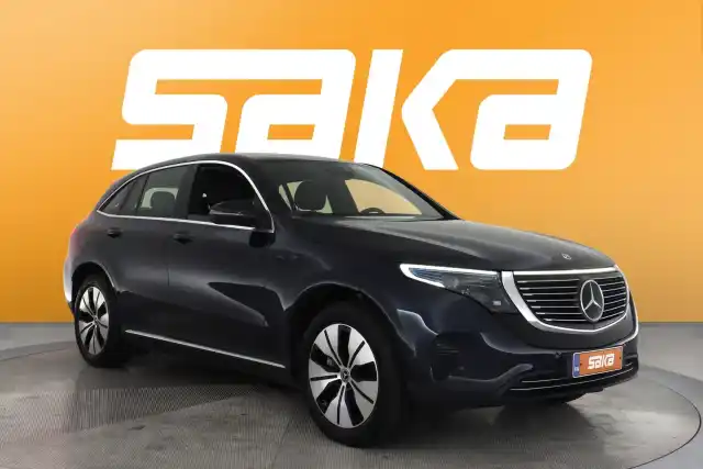 Sininen Maastoauto, Mercedes-Benz EQC – SAK-45227