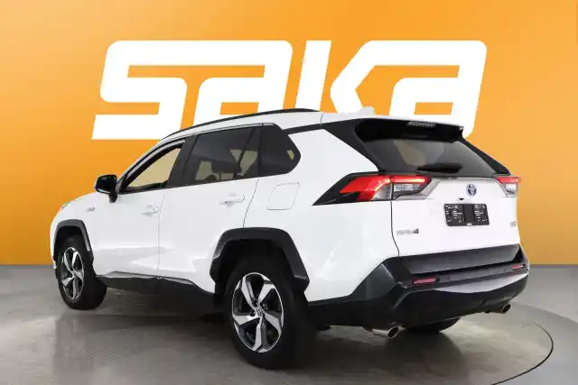 Valkoinen Maastoauto, Toyota RAV4 Plug-in – SAK-73091