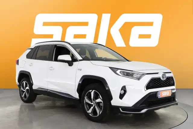 Valkoinen Maastoauto, Toyota RAV4 Plug-in – SAK-75303