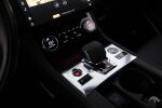 Valkoinen Maastoauto, Jaguar F-PACE – SAK-82049, kuva 27