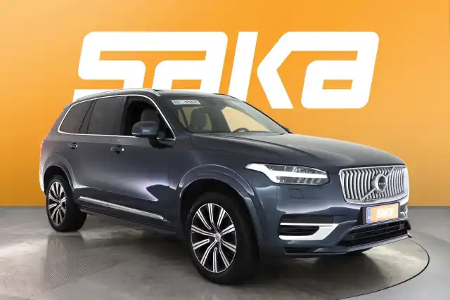 Sininen Maastoauto, Volvo XC90 – SAK-89114