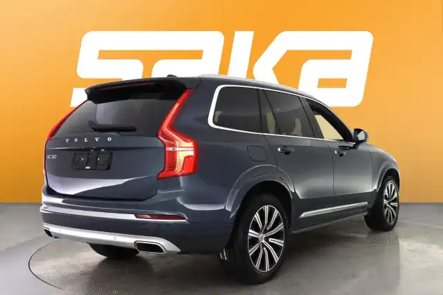 Sininen Maastoauto, Volvo XC90 – SAK-89114