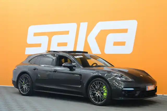 Harmaa Farmari, Porsche Panamera – SAK-91787