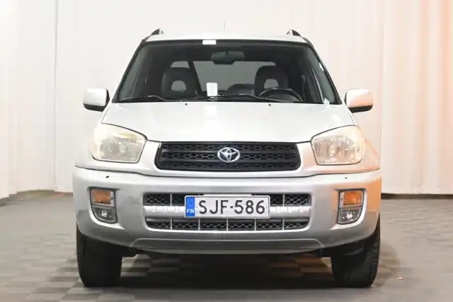 Hopea Maastoauto, Toyota RAV4 – SJF-586