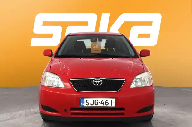 Punainen Viistoperä, Toyota Corolla – SJG-461