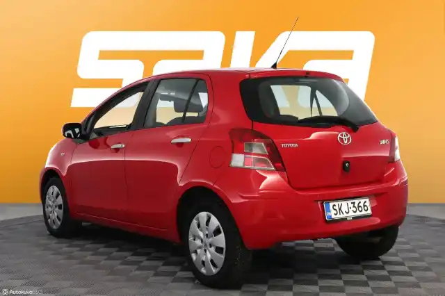 Punainen Viistoperä, Toyota Yaris – SKJ-366