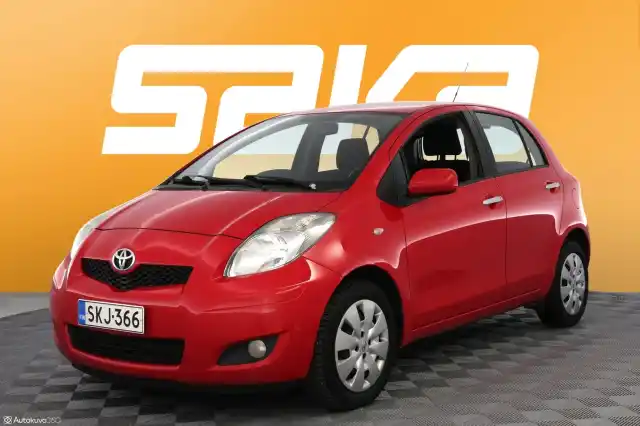 Punainen Viistoperä, Toyota Yaris – SKJ-366