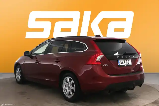 Punainen Farmari, Volvo V60 – SKK-821