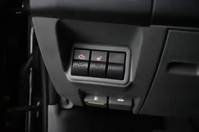 Musta Avolava, Ford Ranger – SKM-583