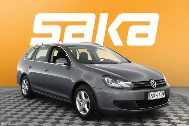 Harmaa Farmari, Volkswagen Golf – SKM-719