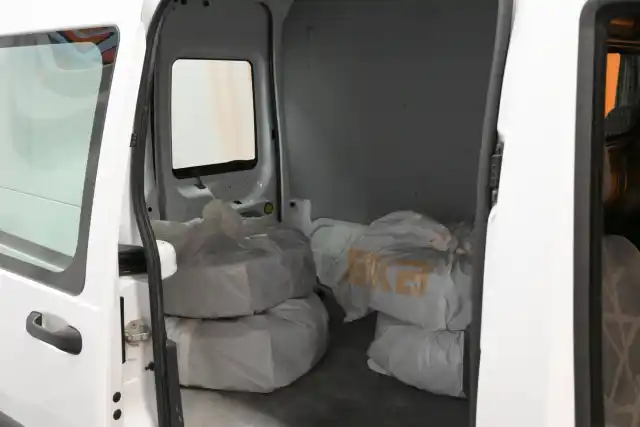 Valkoinen Pakettiauto, Ford Transit Connect – SKN-118