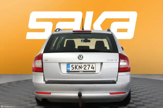 Hopea Farmari, Skoda Octavia – SKN-274