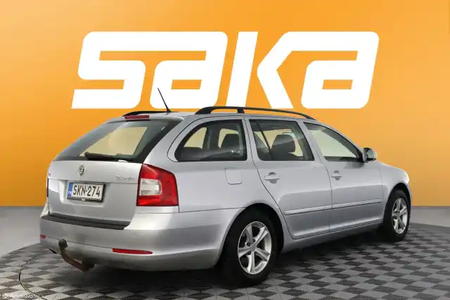 Hopea Farmari, Skoda Octavia – SKN-274