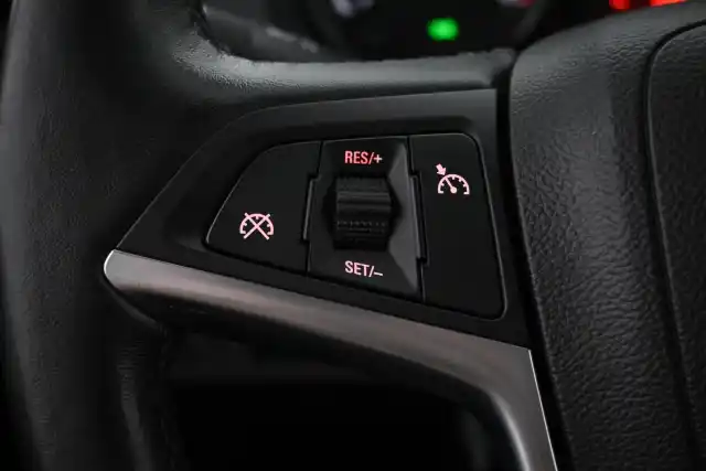 Oranssi Tila-auto, Opel Meriva – SKR-869