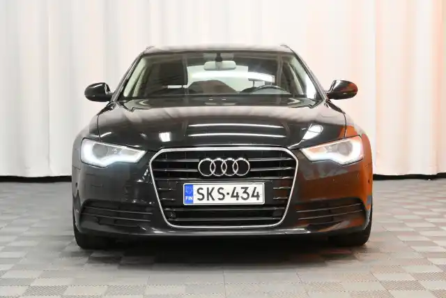 Musta Farmari, Audi A6 – SKS-434