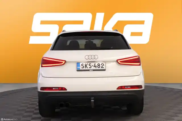 Valkoinen Maastoauto, Audi Q3 – SKS-482