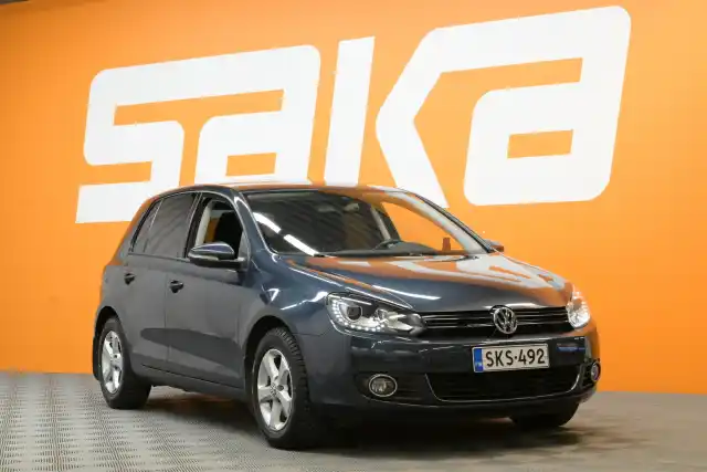 Sininen Viistoperä, Volkswagen Golf – SKS-492