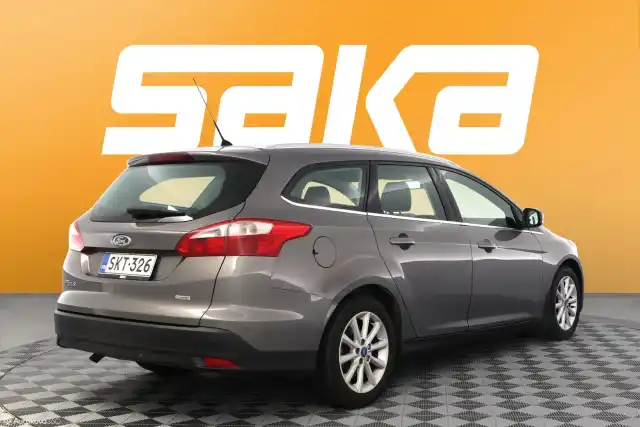 Beige Farmari, Ford Focus – SKT-326