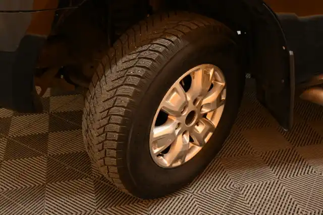 Musta Avolava, Ford Ranger – SKU-612