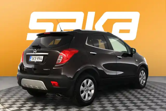 Ruskea Maastoauto, Opel Mokka – SKX-994