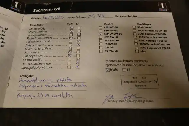 Musta Pakettiauto, Volkswagen Crafter – SLA-932