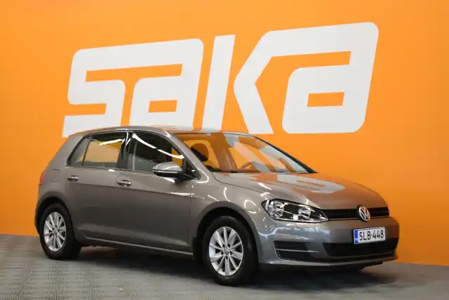 Harmaa Viistoperä, Volkswagen Golf – SLB-448