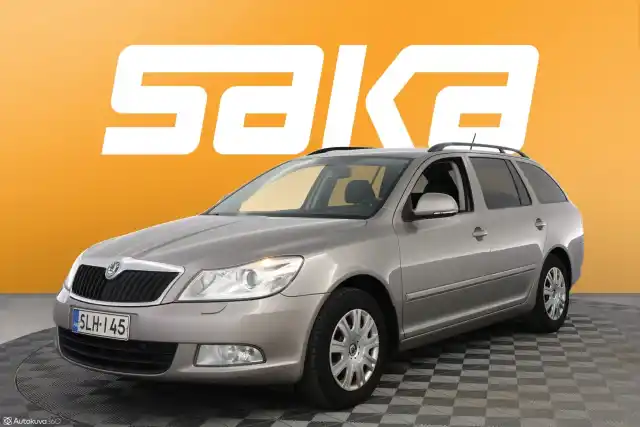 Ruskea (beige) Farmari, Skoda Octavia – SLH-145