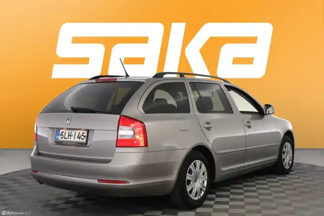 Ruskea (beige) Farmari, Skoda Octavia – SLH-145