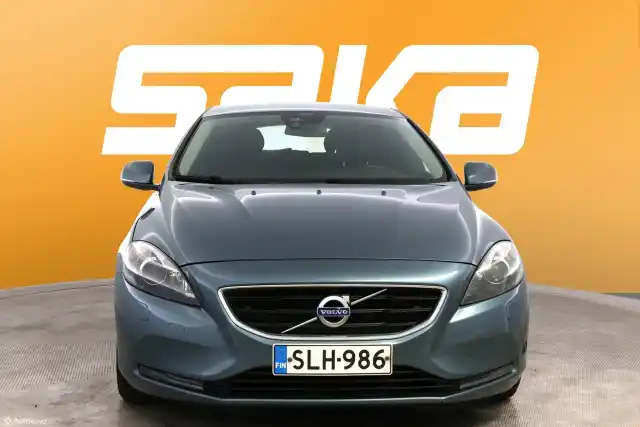 Sininen Viistoperä, Volvo V40 – SLH-986