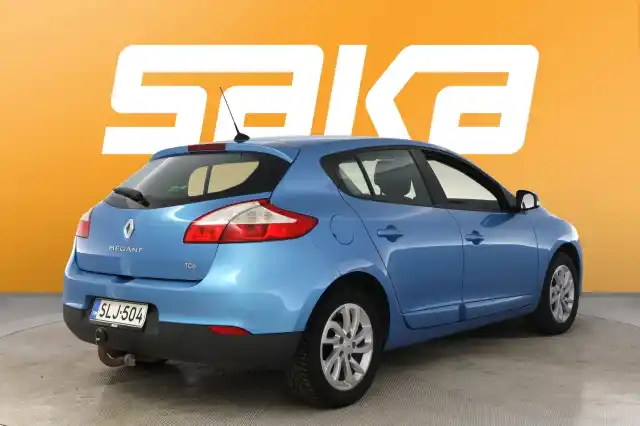 Sininen Viistoperä, Renault Megane – SLJ-504