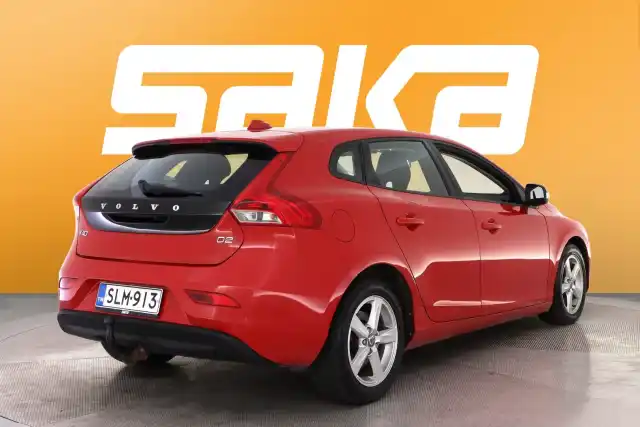 Punainen Viistoperä, Volvo V40 – SLM-913