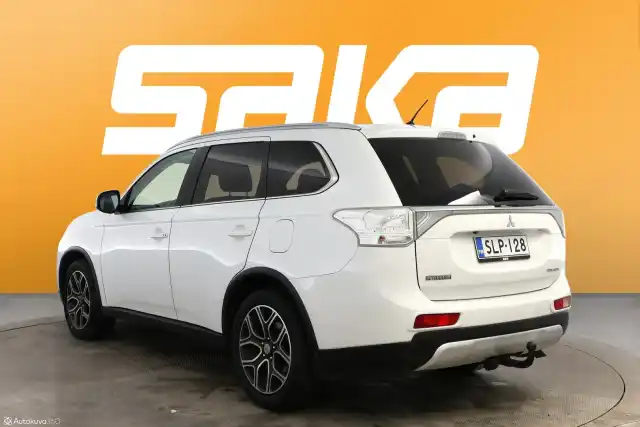 Valkoinen Farmari, Mitsubishi Outlander – SLP-128