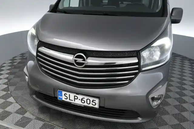 Harmaa Pakettiauto, Opel Vivaro – SLP-605