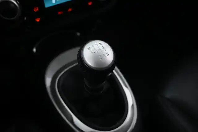 Hopea Viistoperä, Nissan Juke – SLP-670