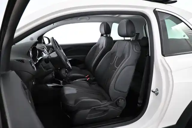 Valkoinen Viistoperä, Opel Adam – SLR-252