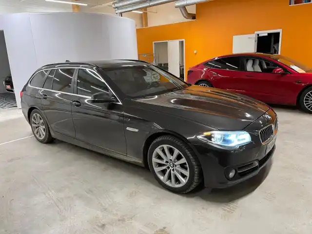 BMW 530