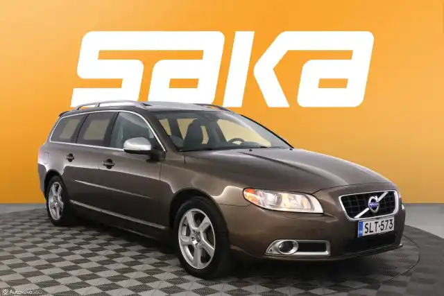 Ruskea Farmari, Volvo V70 – SLT-573