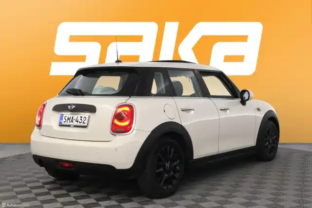 Valkoinen Viistoperä, MINI ONE – SMA-432